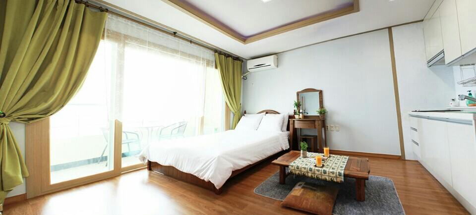 เชจู บาดา วี โอล เพนชั่น Villa ซอกวีโพ ห้อง รูปภาพ